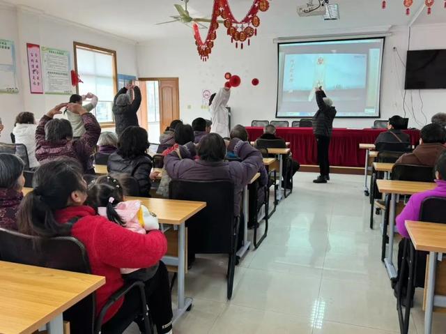 看四團這個居委如何以“微網格”解鎖社區(qū)治理“新密碼” → 文化交流活動策劃